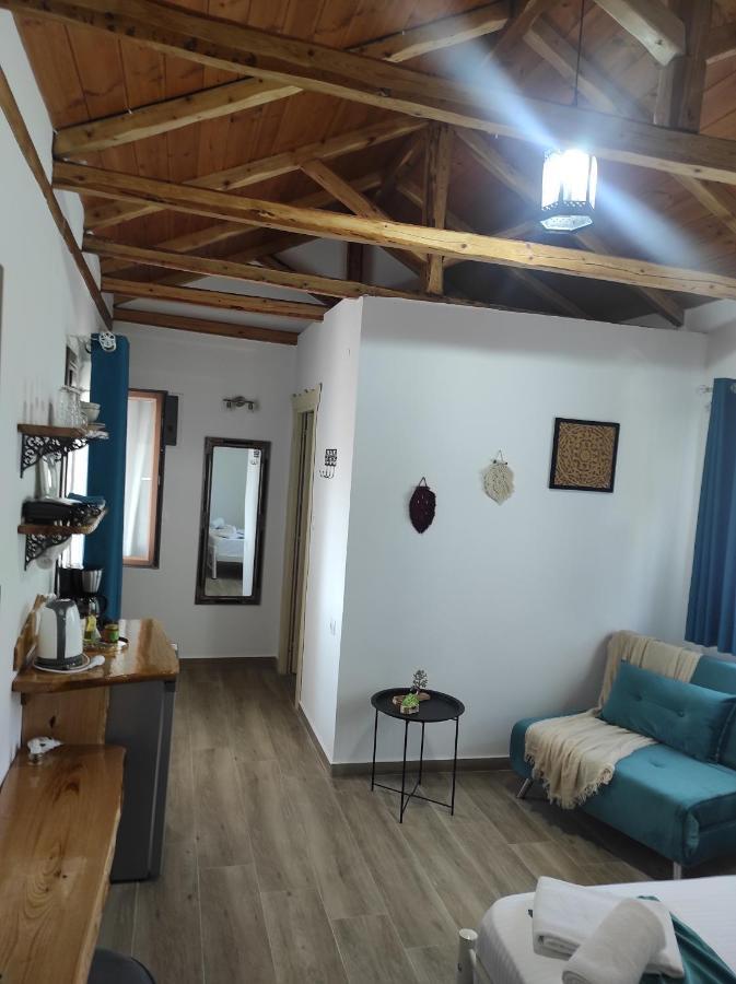 Orange Garden Double Rooms Kala Nera Buitenkant foto