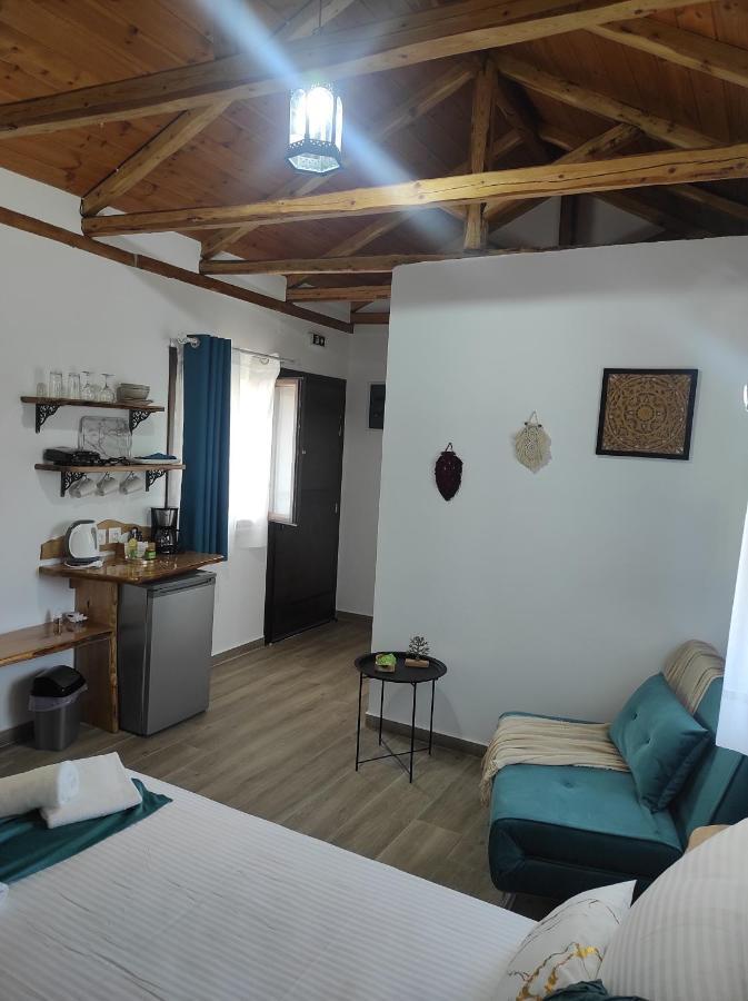 Orange Garden Double Rooms Kala Nera Buitenkant foto