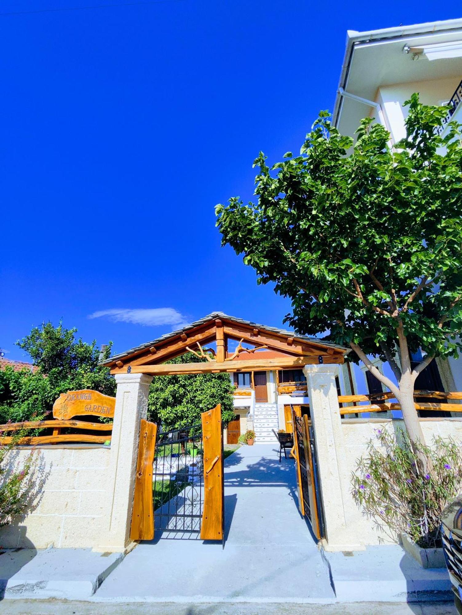 Orange Garden Double Rooms Kala Nera Buitenkant foto
